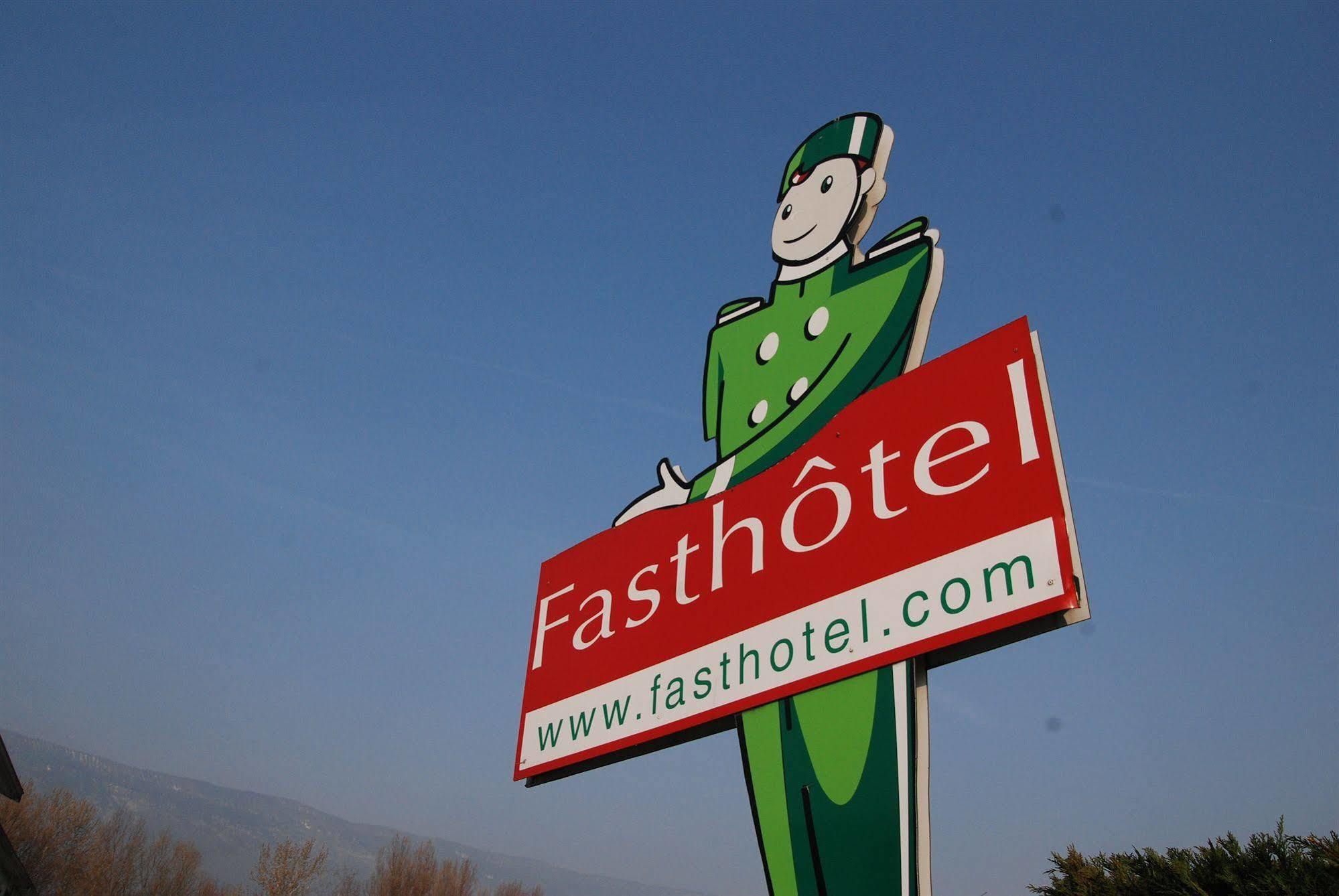 Fasthotel Σαμπερί Εξωτερικό φωτογραφία