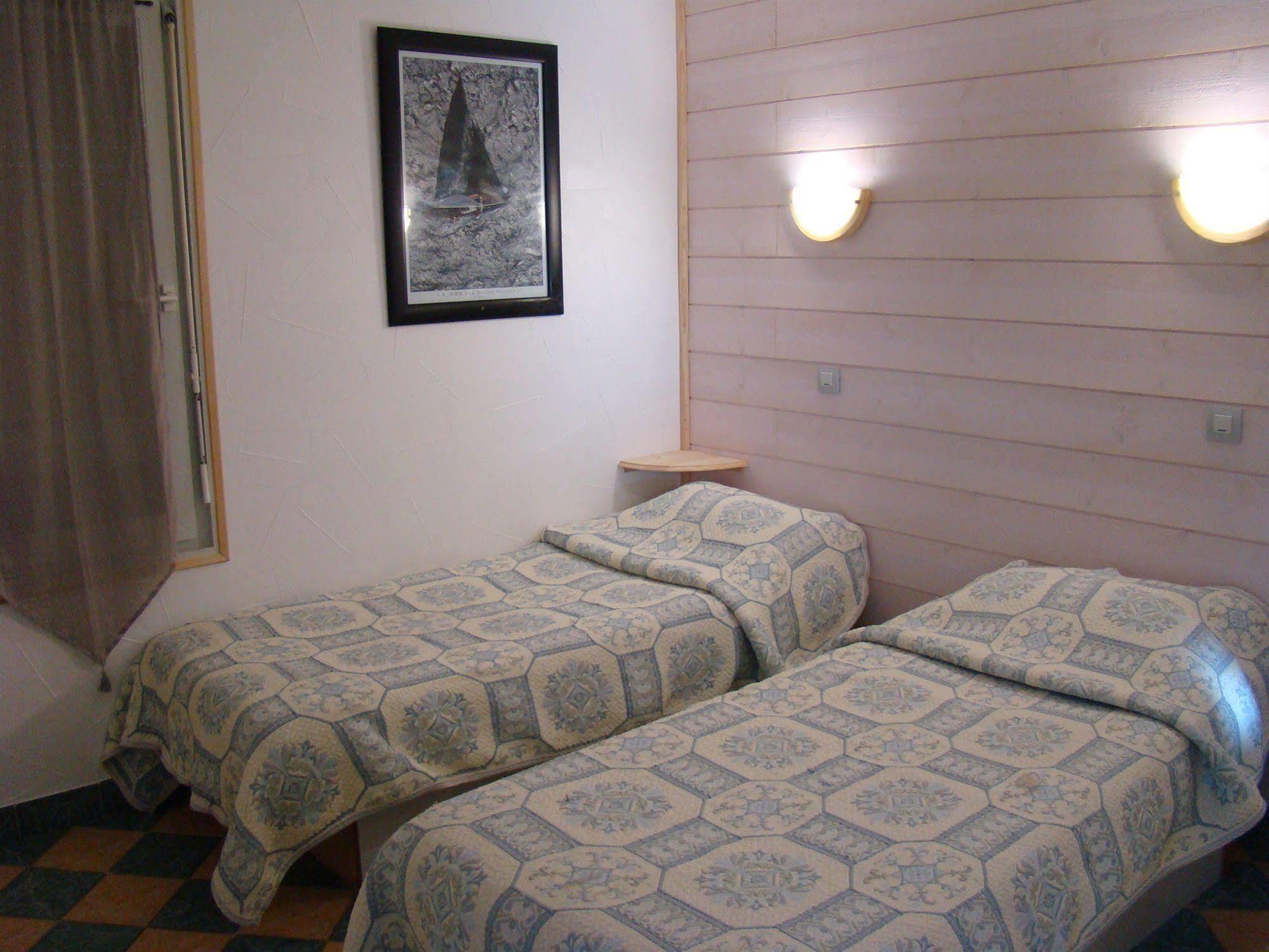 Fasthotel Σαμπερί Εξωτερικό φωτογραφία