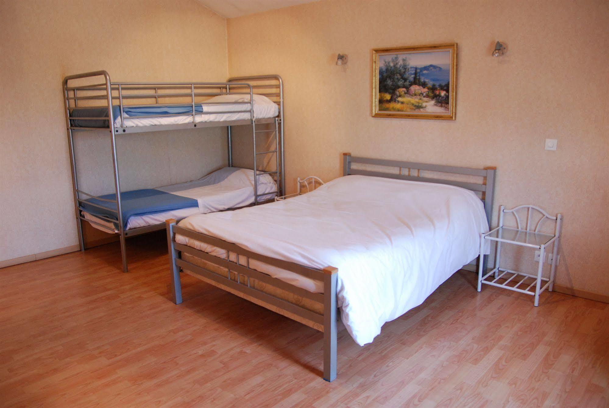 Fasthotel Σαμπερί Εξωτερικό φωτογραφία